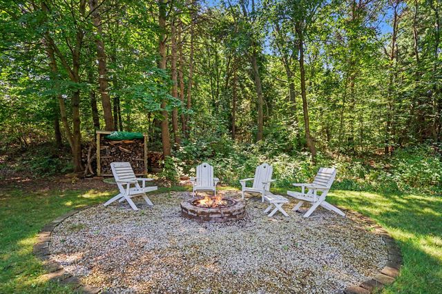 1538 W 32nd Street, Holland, MI 49423
