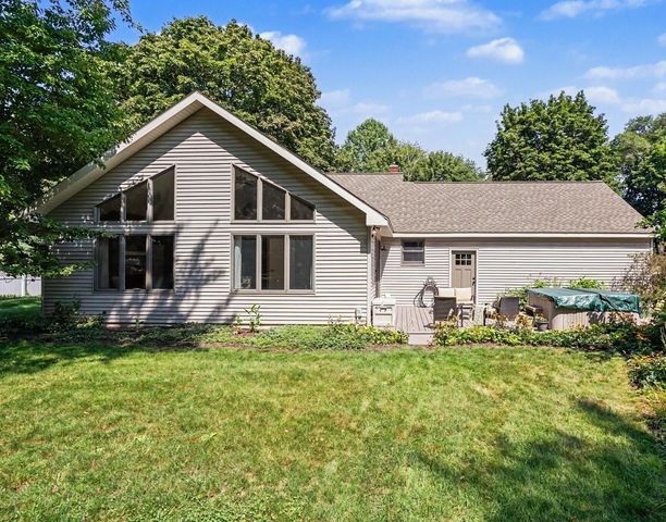 1538 W 32nd Street, Holland, MI 49423