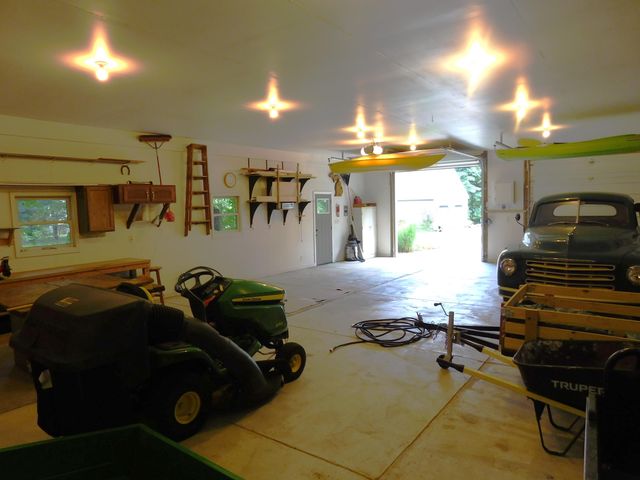 1538 W 32nd Street, Holland, MI 49423