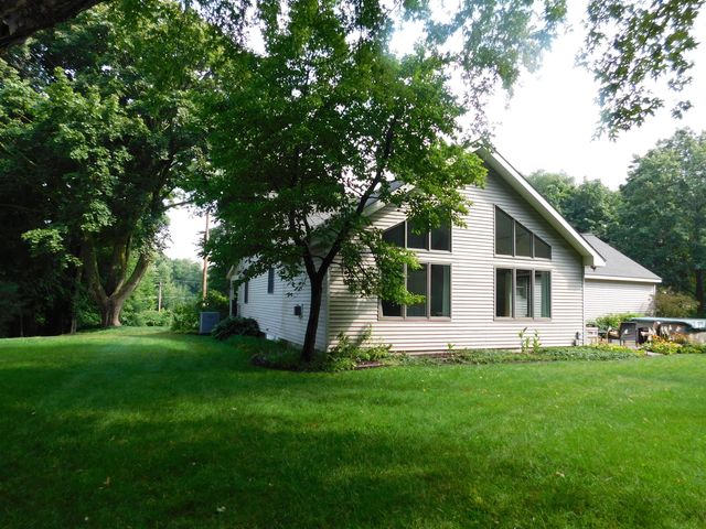 1538 W 32nd Street, Holland, MI 49423