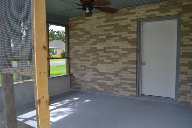 702 Coulon Rd, Thibodaux, LA 70301