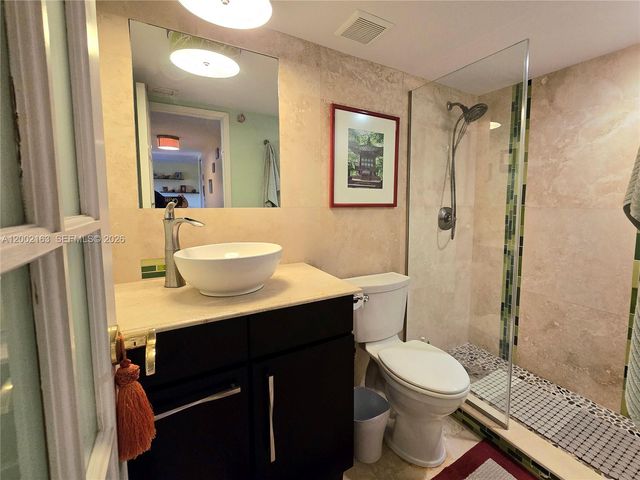 6000 NE 22nd Way 7D, Fort Lauderdale, FL 33308