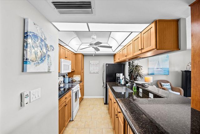 333 NE GOLFVIEW Circle, Hutchinson Island, FL 34996