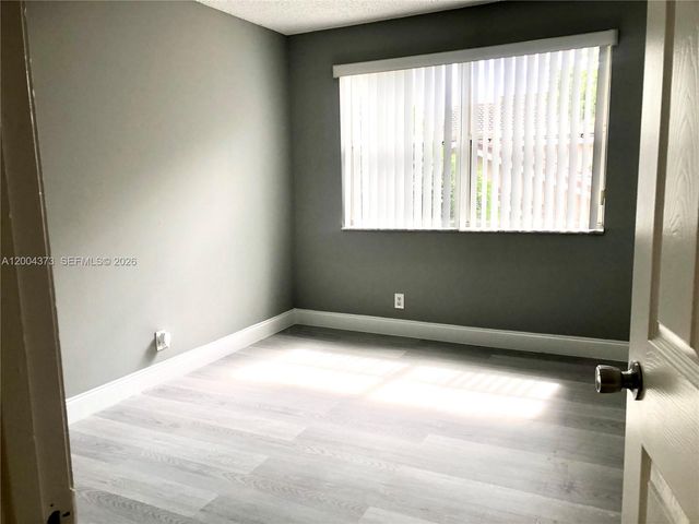 8761 Wiles Rd 306, Coral Springs, FL 33067