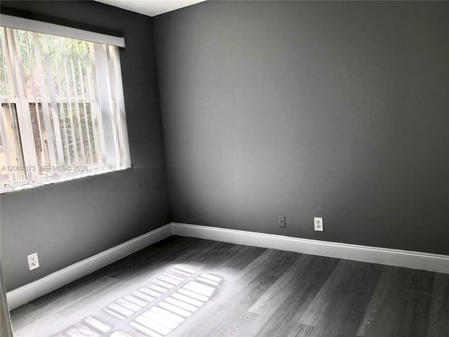 8761 Wiles Rd 306, Coral Springs, FL 33067