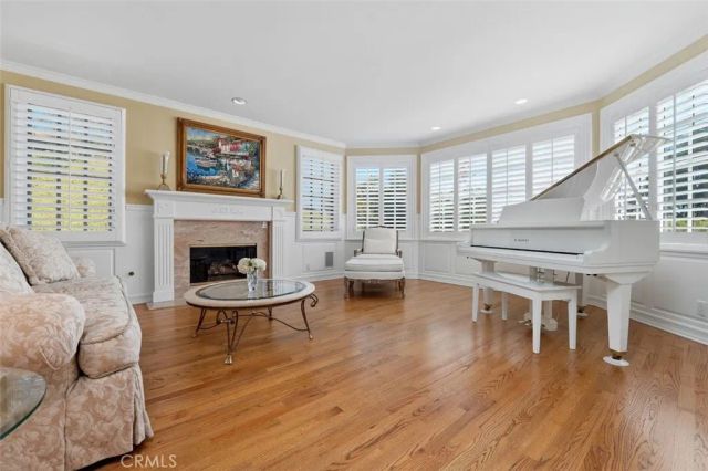 8201 Quiet Hills Court, West Hills, CA 91304