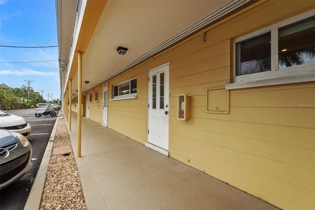 2155 WOOD STREET A22, Sarasota, FL 34237