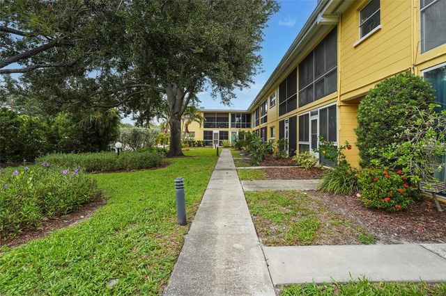 2155 WOOD STREET A22, Sarasota, FL 34237