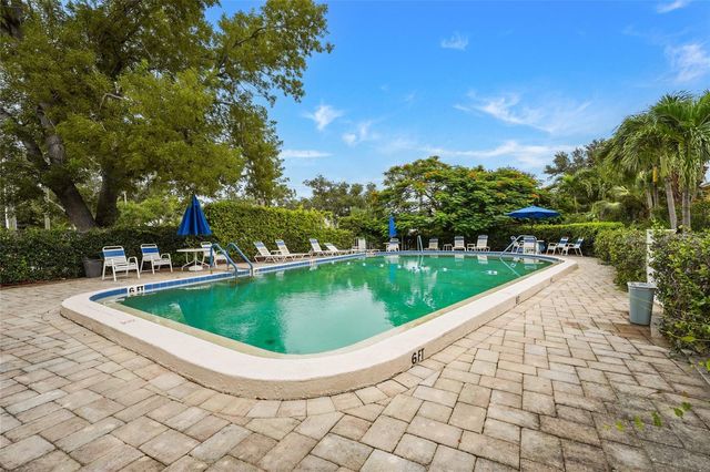 2155 WOOD STREET A22, Sarasota, FL 34237