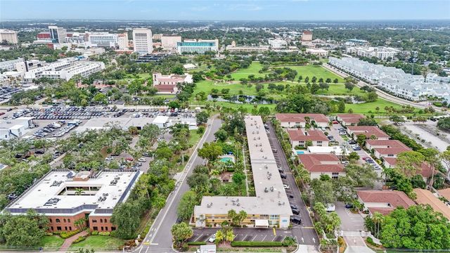 2155 WOOD STREET A22, Sarasota, FL 34237
