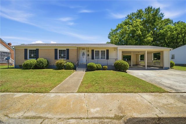 224 Hall ST, Franklin, VA 23851