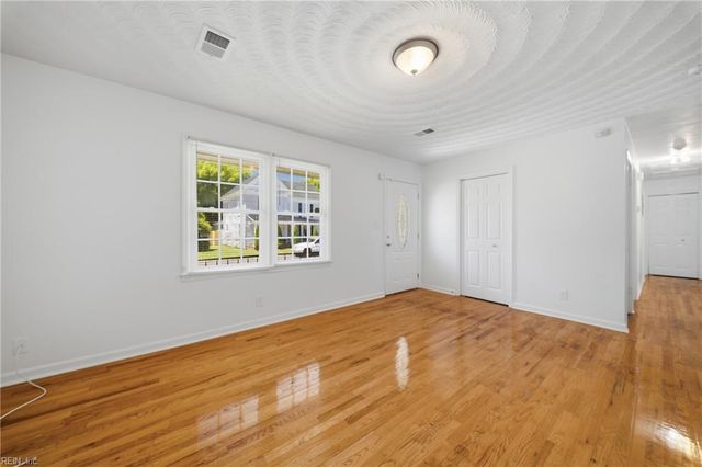 224 Hall ST, Franklin, VA 23851