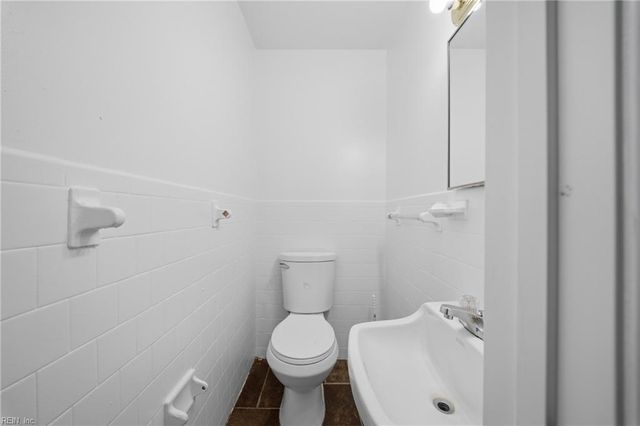224 Hall ST, Franklin, VA 23851