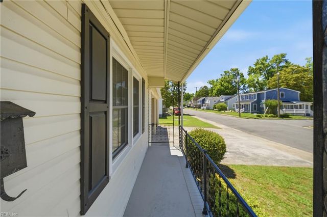 224 Hall ST, Franklin, VA 23851