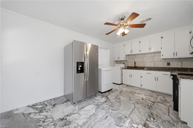 224 Hall ST, Franklin, VA 23851