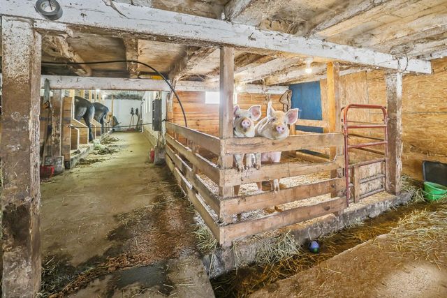 928 Vt Route 100, Lowell, VT 05874