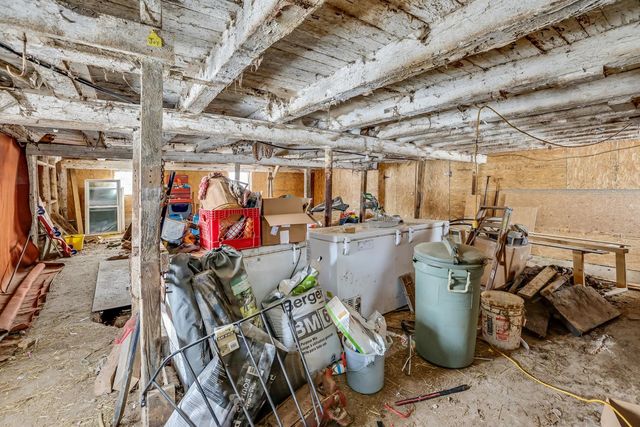 928 Vt Route 100, Lowell, VT 05874