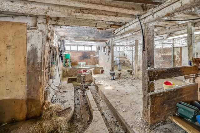 928 Vt Route 100, Lowell, VT 05874