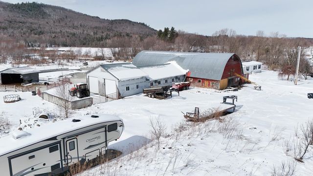 928 Vt Route 100, Lowell, VT 05874