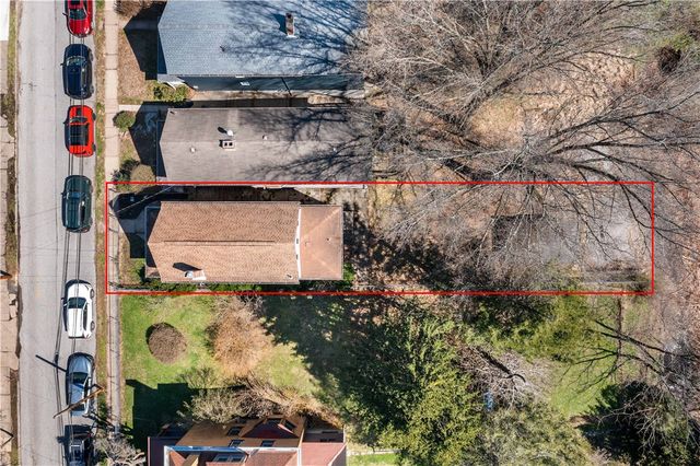 53 Fountain St, Crafton, PA 15205