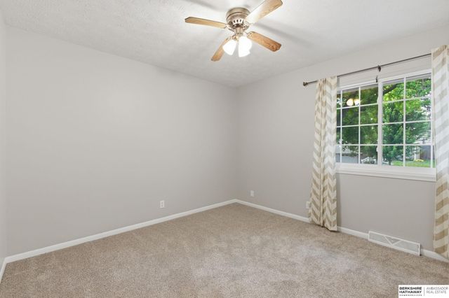 13917 Monroe Street, Omaha, NE 68137