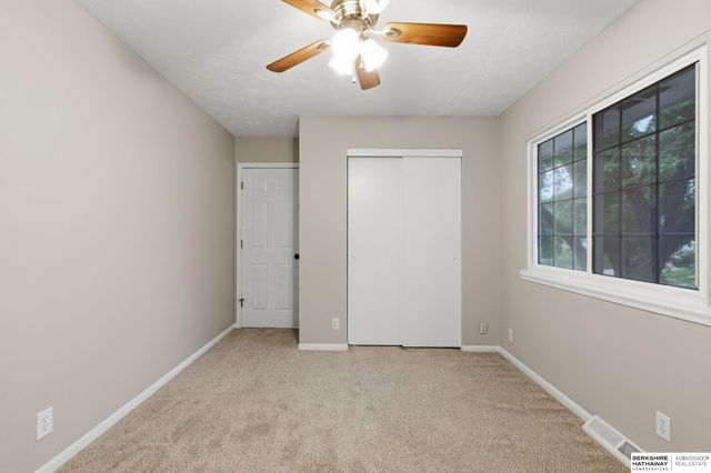 13917 Monroe Street, Omaha, NE 68137