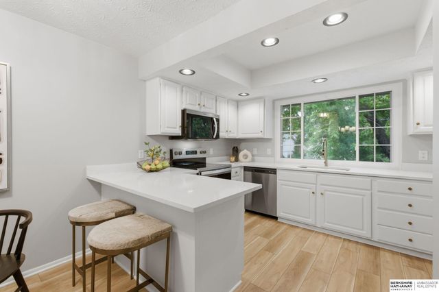 13917 Monroe Street, Omaha, NE 68137