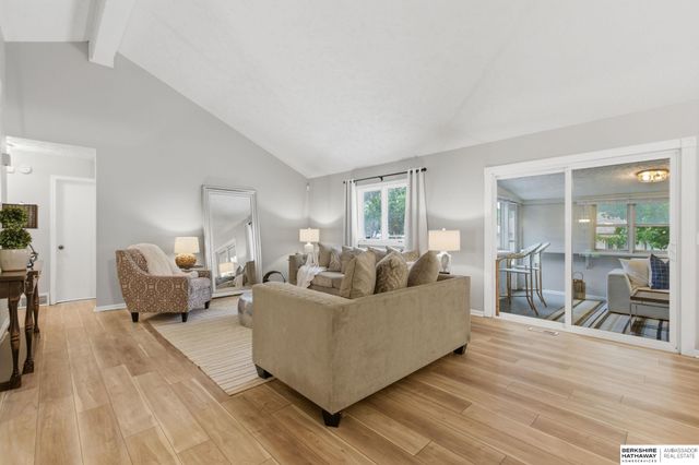 13917 Monroe Street, Omaha, NE 68137