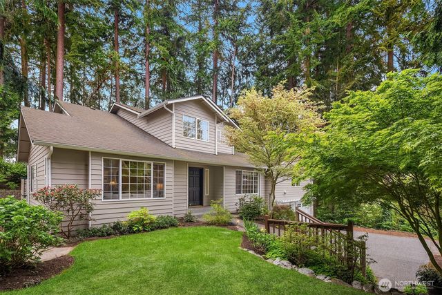 8934 218th Street SW, Edmonds, WA 98026