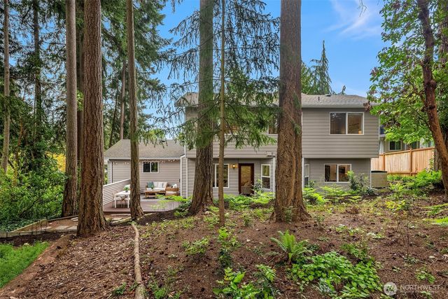 8934 218th Street SW, Edmonds, WA 98026