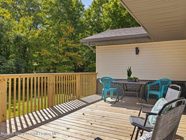 103 Park Place, Saugerties, NY 12477