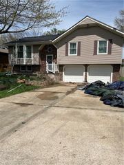 16403 Rebecca Lane, Belton, MO 64012