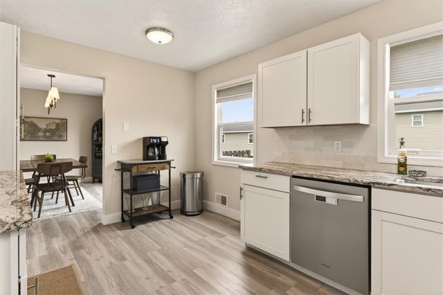 1337 Courtney Drive, Victor, NY 14564