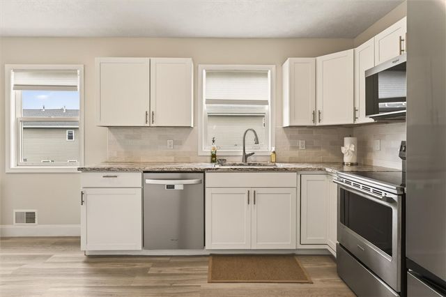 1337 Courtney Drive, Victor, NY 14564