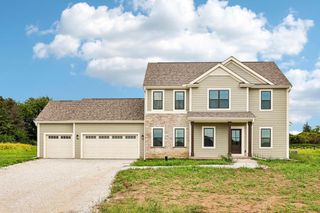 W275N8210 Harvest COURT, Hartland, WI 53029