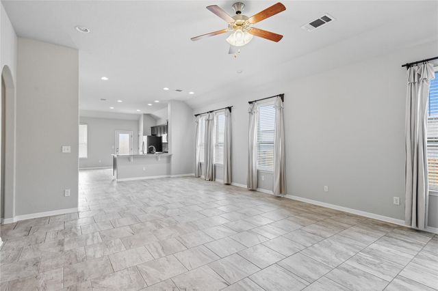 5925 Malta CIR, Round Rock, TX 78665