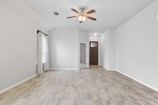 5925 Malta CIR, Round Rock, TX 78665