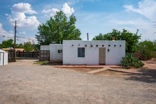 1716 SLATE Avenue NW, Albuquerque, NM 87104