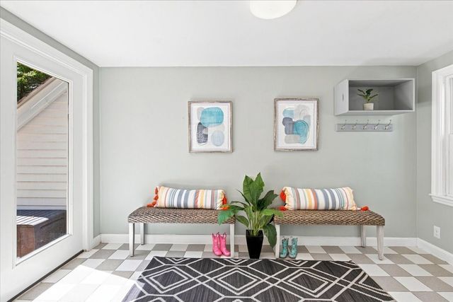 293 Main Street, Walpole, MA 02081