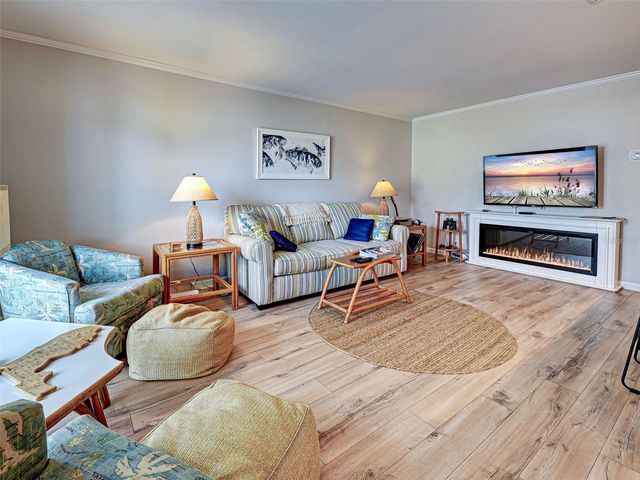 902 GIBBS ROAD 285, Venice, FL 34285