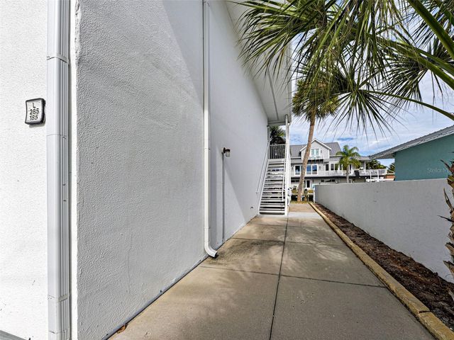 902 GIBBS ROAD 285, Venice, FL 34285