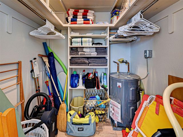 902 GIBBS ROAD 285, Venice, FL 34285