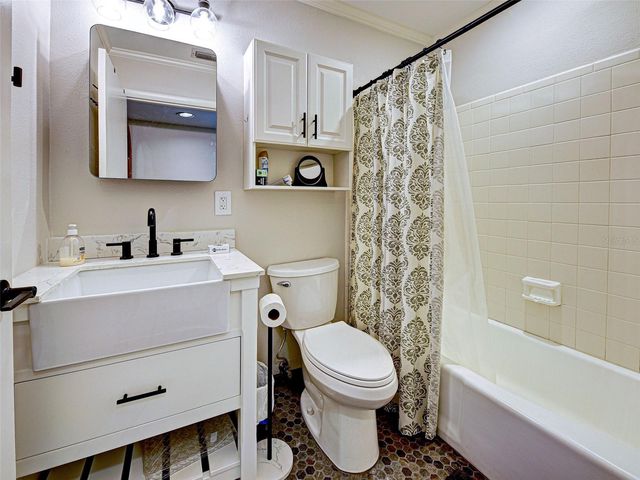 902 GIBBS ROAD 285, Venice, FL 34285