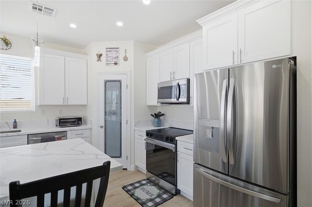 6950 Sandpebble Street, Pahrump, NV 89061