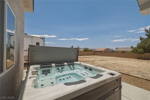 6950 Sandpebble Street, Pahrump, NV 89061