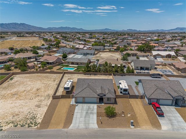 6950 Sandpebble Street, Pahrump, NV 89061