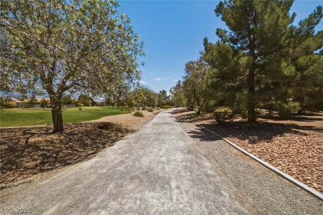 6950 Sandpebble Street, Pahrump, NV 89061