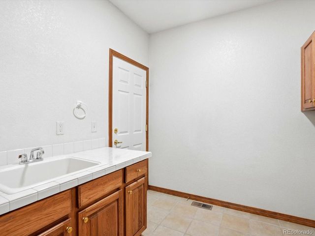 5779 S Jay St, Littleton, CO 80123