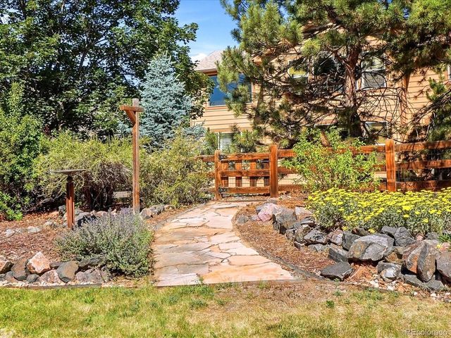 5779 S Jay St, Littleton, CO 80123