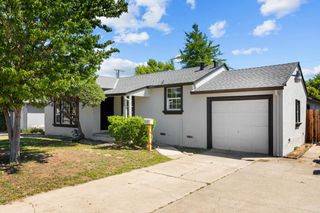 5536 Fruitridge Rd, Sacramento, CA 95820